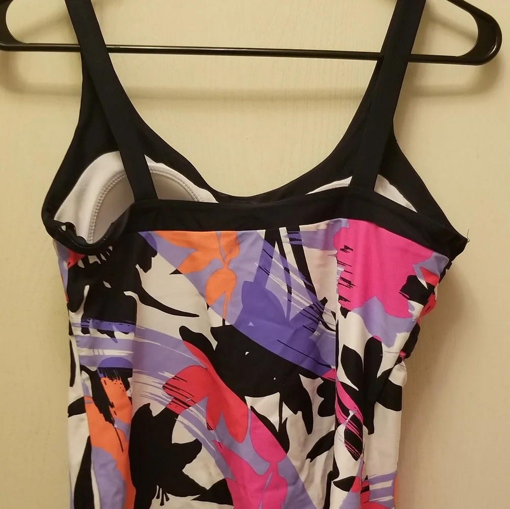 Women’s  Floral Print Tankini Top Size 10